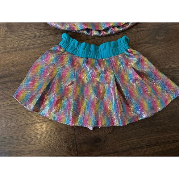 EUC Queen of Sparkles Teal Rainbow Sequin Bubble Top + Skort SET Sz Medium - Picture 6 of 12